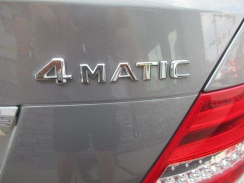 Used 2012 Mercedes-Benz C 300 4MATIC Sedan image 8