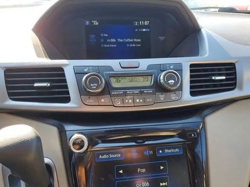 Used 2016 Honda Odyssey EX-L image 29