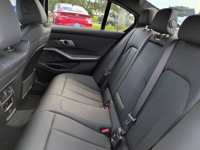 Used 2021 BMW M340i xDrive w/ Driving Assistance Package AWD/4WD image 13