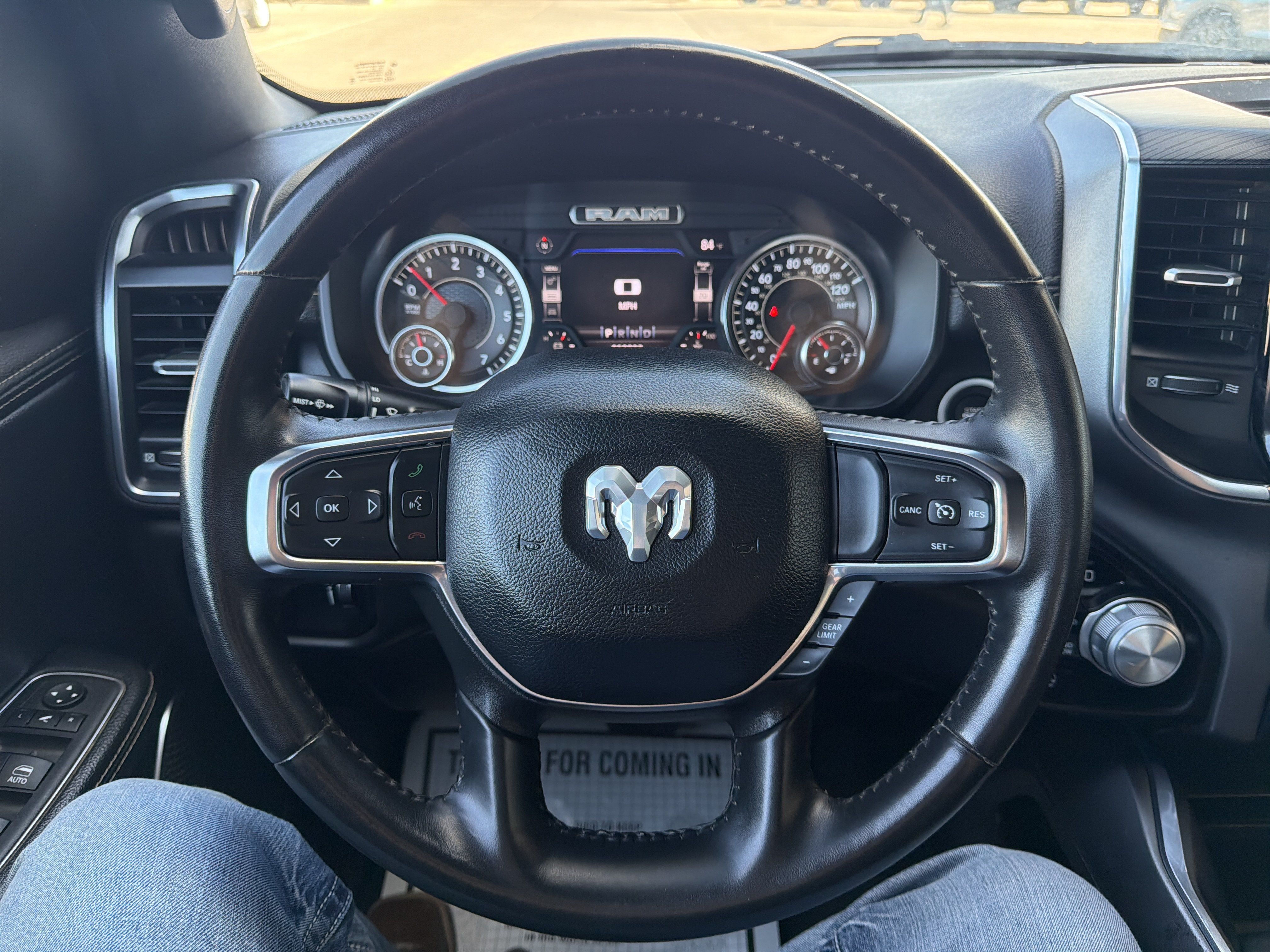 Used 2024 RAM 1500 Laramie AWD/4WD image 16