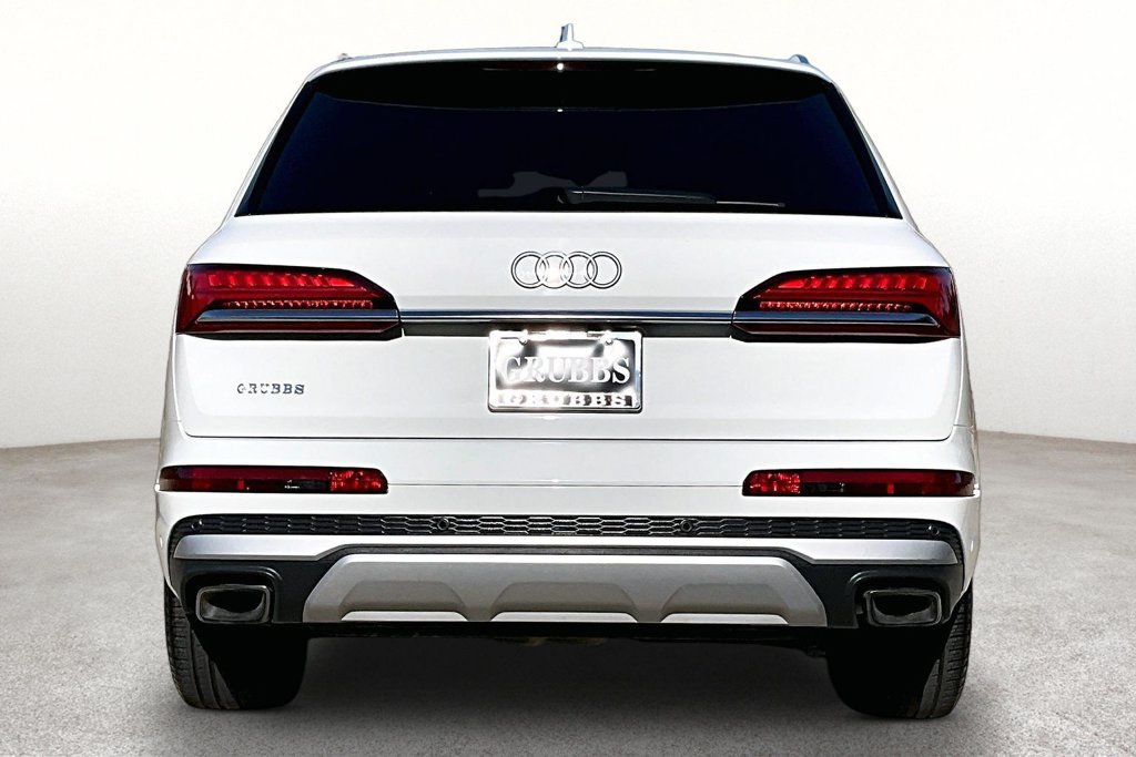Used 2025 Audi Q7 3.0T Premium Plus AWD/4WD image 5