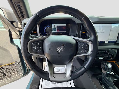 Used 2021 Ford Bronco Badlands image 35