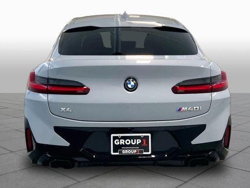 Certified 2023 BMW X4 M40i AWD/4WD image 4