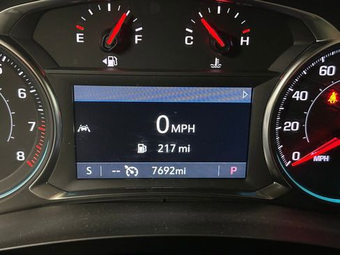 Certified 2023 Chevrolet Traverse LT image 3