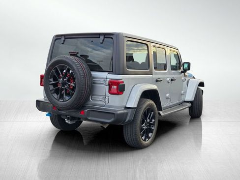 Used 2023 Jeep Wrangler Unlimited Sahara w/ Cold Weather Group image 4