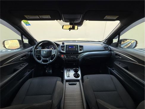 Used 2019 Honda Passport Sport image 18