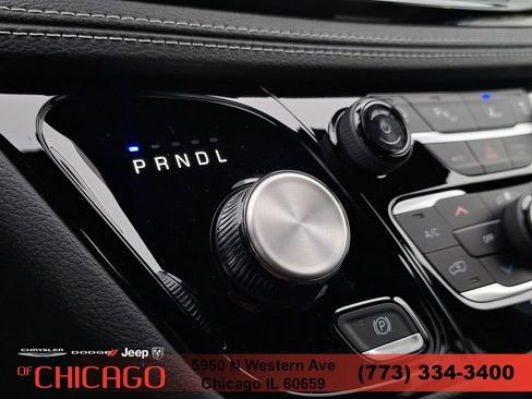 New 2026 Chrysler Pacifica Select w/ S Appearance Package FWD image 36