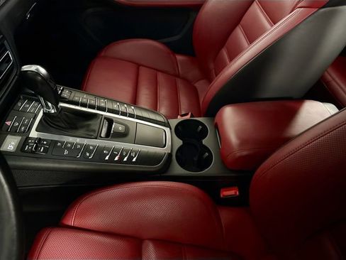 Used 2020 Porsche Macan GTS image 33