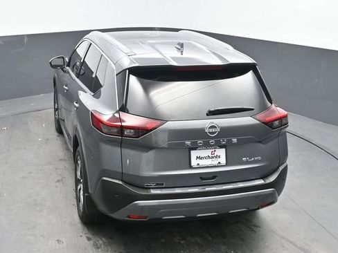 Used 2022 Nissan Rogue SL w/ SL Premium Package image 22
