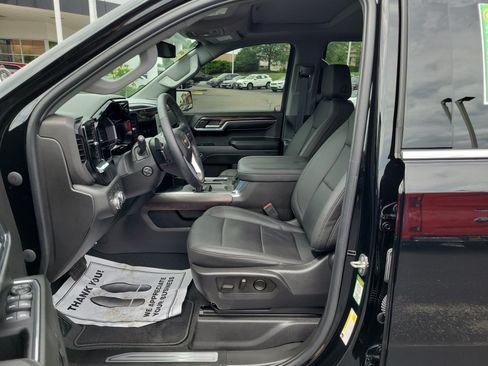 Used 2024 GMC Sierra 1500 SLT w/ SLT Premium Package AWD/4WD image 15