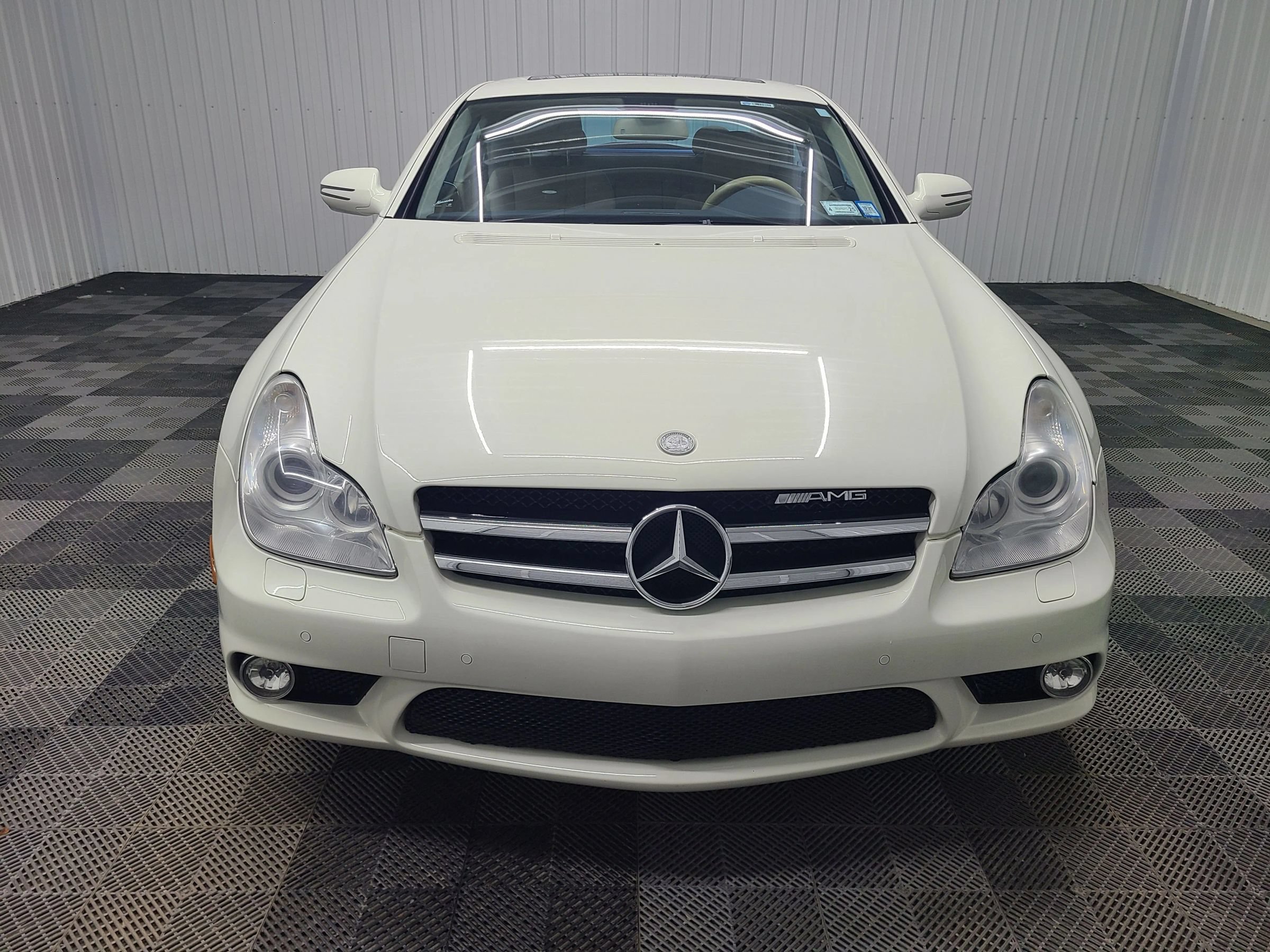 Used 2009 Mercedes-Benz CLS 63 AMG image 6