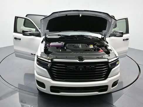 New 2025 RAM 1500 Laramie w/ Night Edition image 43