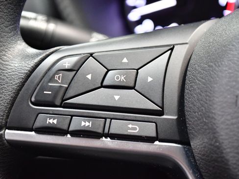 Used 2024 Nissan Sentra SV image 20