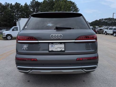 Used 2021 Audi Q7 3.0T Premium AWD/4WD image 6