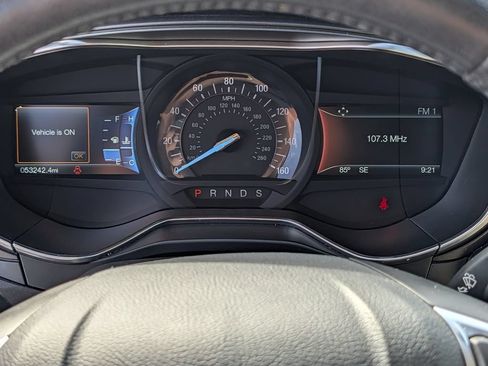 Used 2018 Ford Fusion Titanium FWD image 23