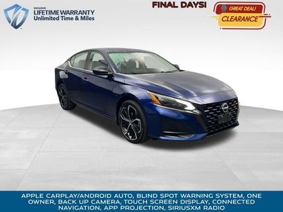 Used 2023 Nissan Altima 2.5 SR