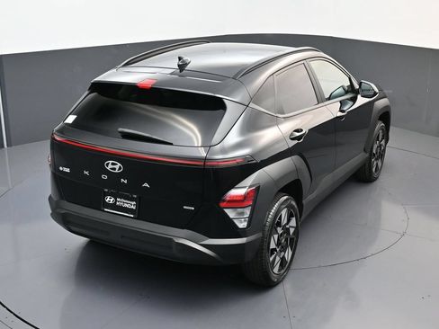 Certified 2024 Hyundai Kona SEL AWD/4WD image 16