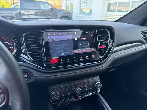 Used 2025 Dodge Durango R/T image 15
