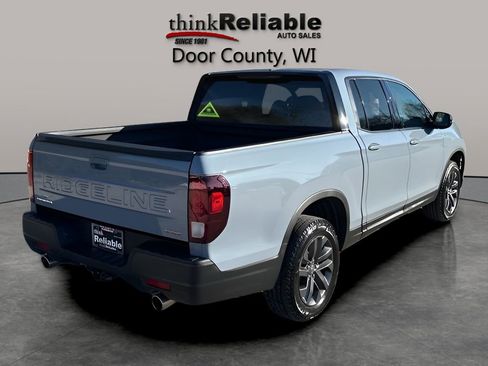 Used 2024 Honda Ridgeline Sport image 6