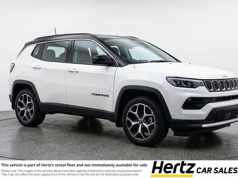 Used 2025 Jeep Compass Limited image 1