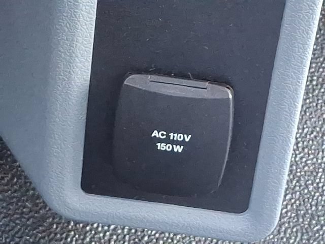 Used 2023 Ford F650 2WD Regular Cab Super Duty image 22