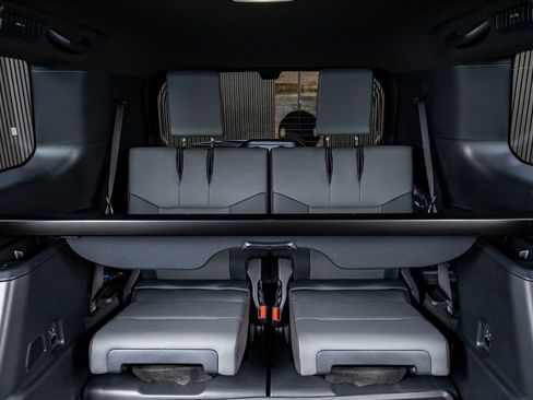 Used 2025 Lexus GX 550 image 36