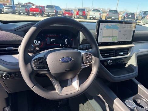 New 2026 Ford Explorer Active image 25