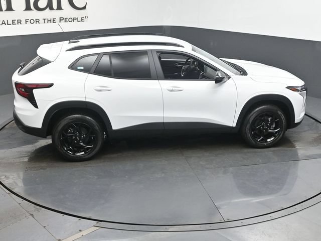 New 2026 Chevrolet Trax LT w/ Driver Confidence Package FWD image 17