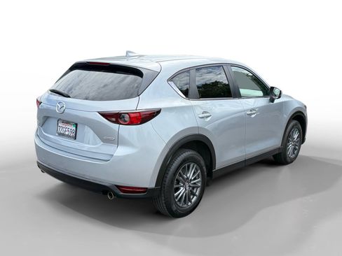 Used 2017 MAZDA CX-5 Touring AWD/4WD image 5