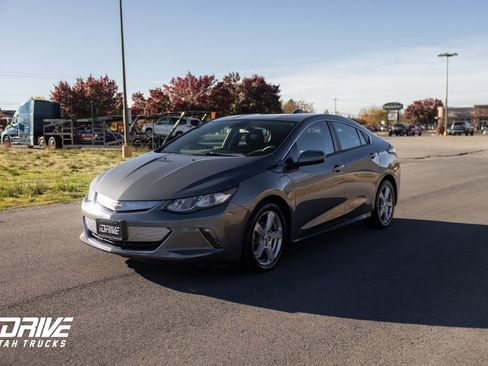 Used 2018 Chevrolet Volt LT image 5