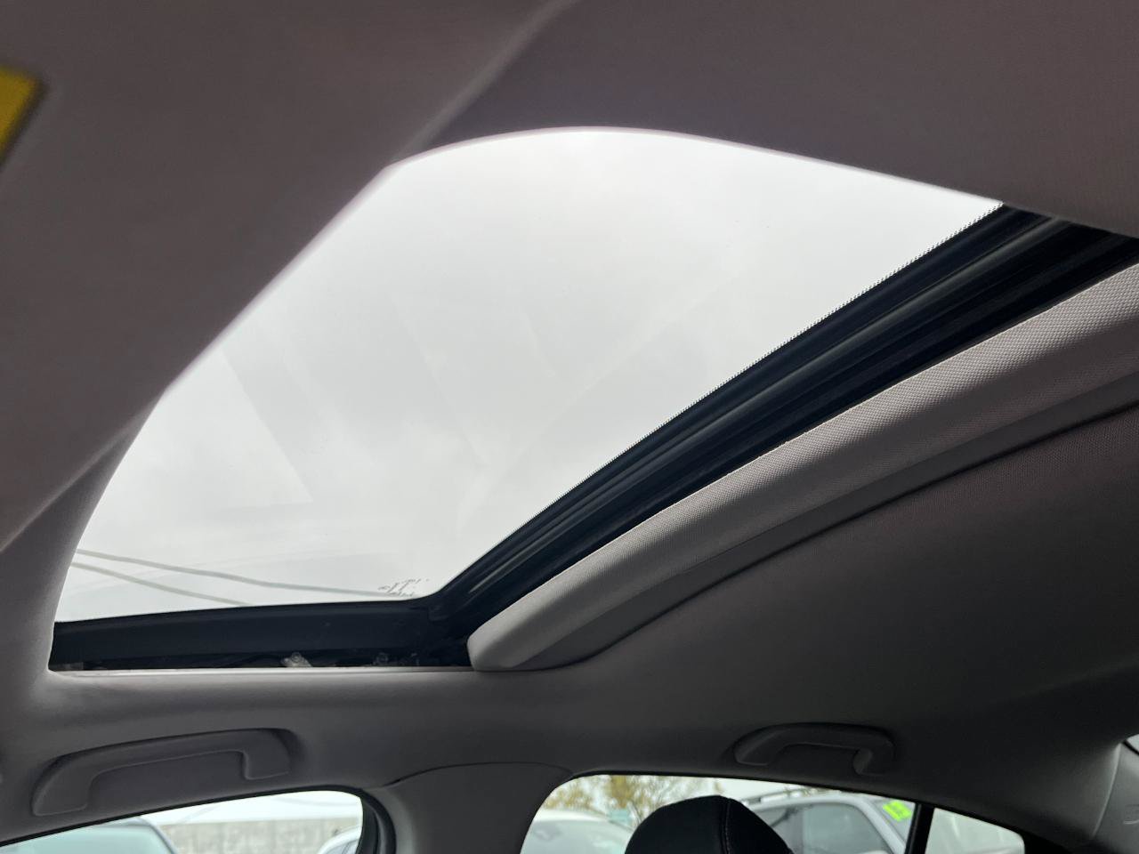 Used 2020 Acura ILX w/ Technology Package FWD image 33