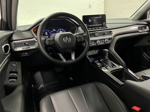 Used 2025 Acura Integra image 9