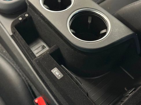 Used 2021 Porsche Panamera 4S image 65