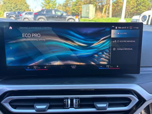 Used 2023 BMW 330i xDrive Sedan w/ Premium Package image 26