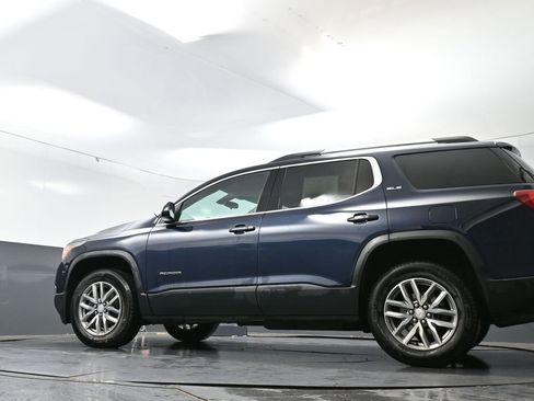 Used 2017 GMC Acadia SLE AWD/4WD image 57