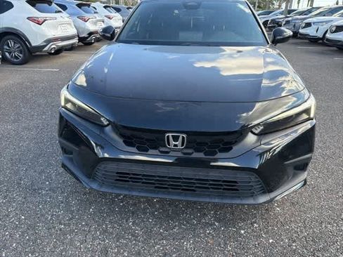 Used 2023 Honda Civic Sport image 9