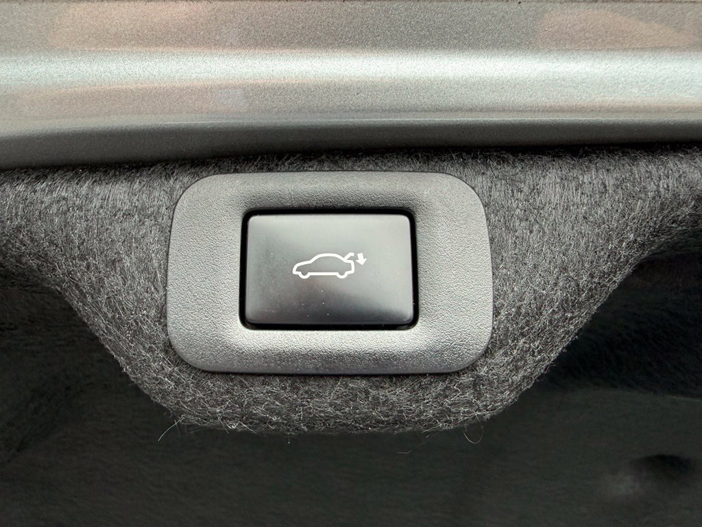 Used 2024 Lexus ES 350 Ultra Luxury w/ Accessory Package (Z2) FWD image 18