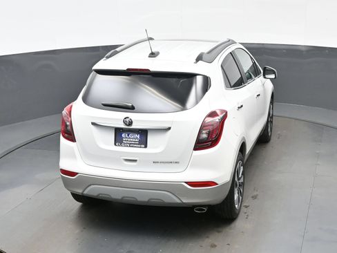Used 2021 Buick Encore Preferred FWD image 38