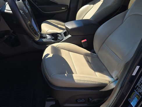 Used 2017 Hyundai Santa Fe Sport AWD/4WD image 14