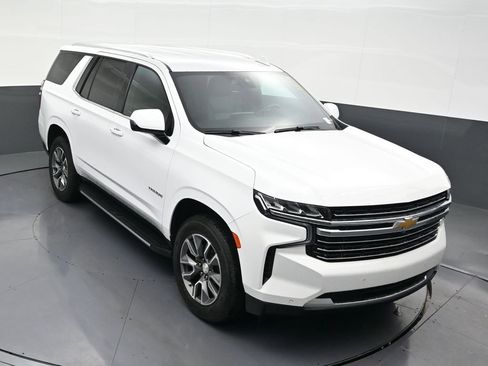 Used 2022 Chevrolet Tahoe LT w/ Luxury Package image 22