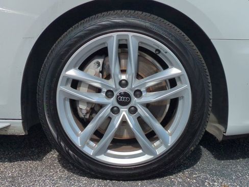 Used 2024 Audi A4 2.0T Premium Plus image 10