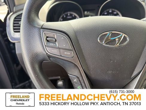 Used 2017 Hyundai Santa Fe Sport image 32