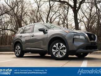 Used 2021 Nissan Rogue SV video 1