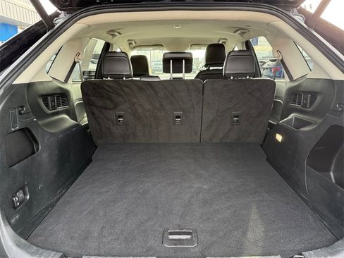 Used 2023 Ford Edge SEL w/ Convenience Package image 19