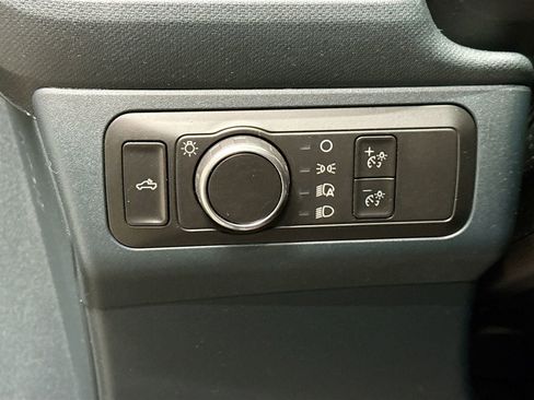 Used 2022 Ford Maverick XL image 13