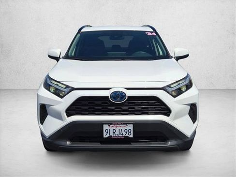 Used 2024 Toyota RAV4 LE AWD/4WD image 2