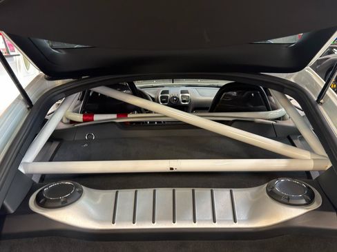 Used 2016 Porsche Cayman GT4 RWD image 35