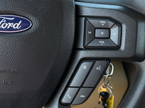 Used 2021 Ford F250 XLT w/ XLT Premium Package AWD/4WD image 20