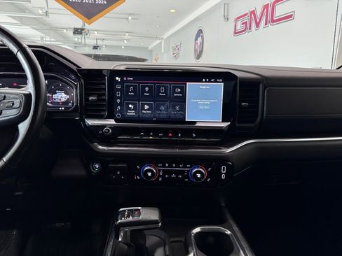Certified 2024 GMC Sierra 1500 Elevation w/ Preferred Package AWD/4WD image 21