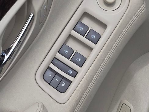 Used 2015 Buick LaCrosse Leather FWD image 29